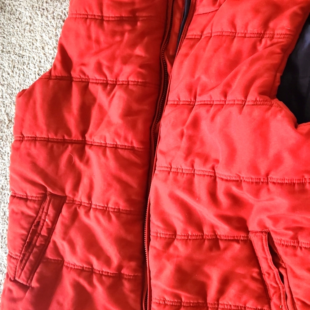 Puffy vest